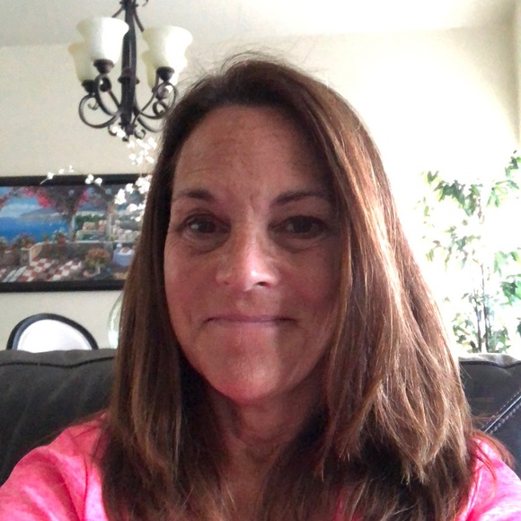 Meet your Posher, Tonya - Picture 1 of 1